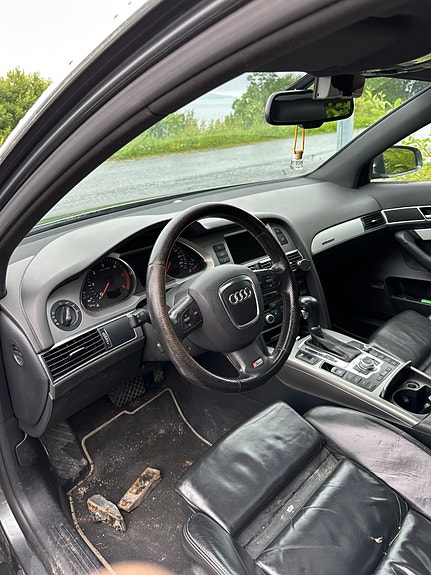 Audi A6 9 of 14