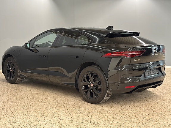 Jaguar I-PACE 4 of 5