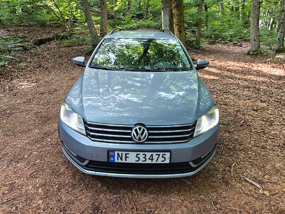 Volkswagen Passat 3 of 5