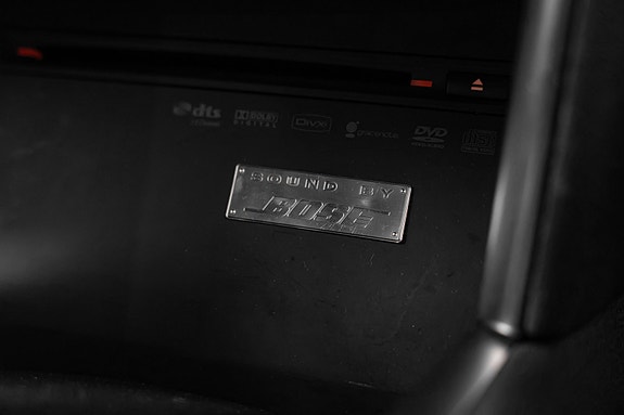 Nissan GT-R 23 of 30