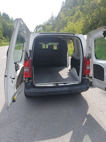 Peugeot Partner 5 of 5