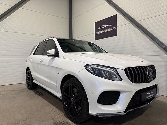 Mercedes-Benz GLE500 e 5 of 5