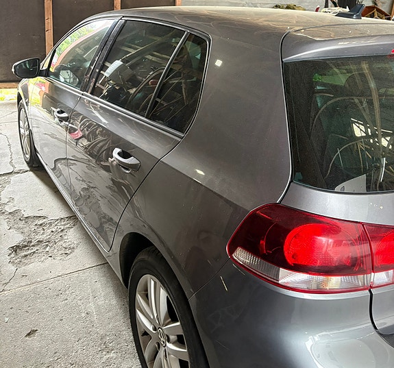 Volkswagen Golf VI 5 of 5