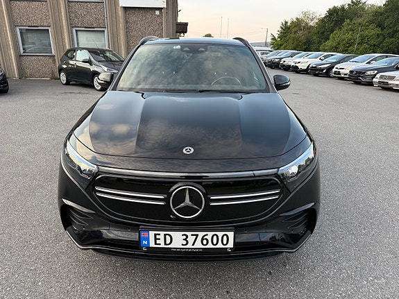 Mercedes-Benz EQA300 4 of 5