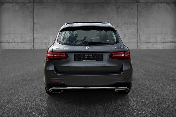 Mercedes-Benz GLC350 e 5 of 5