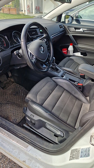 Volkswagen Golf VII 5 of 5
