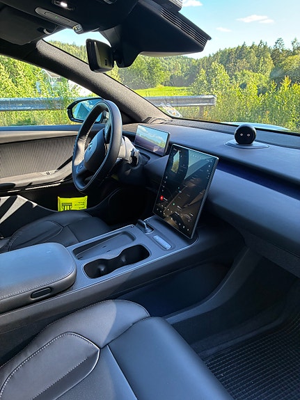NIO ET5 15 of 30