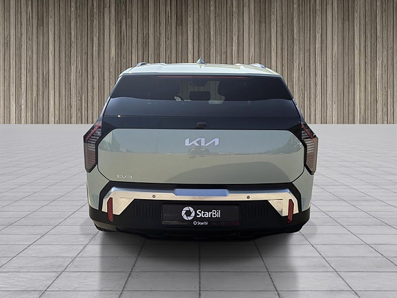 Kia EV3 6 of 12