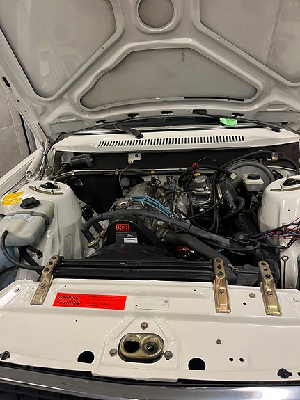 Volvo 240 2 of 5