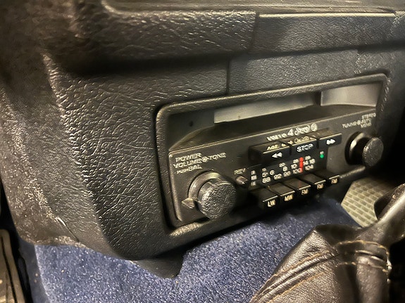 Volvo 240 5 of 5