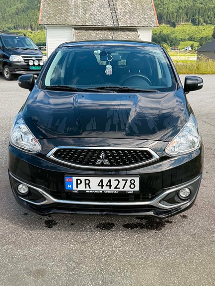Mitsubishi Space Star 4 of 5