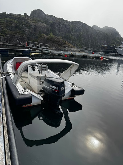 16 fots MOB-båt med Yamaha 90 hk – klar til bruk 3 of 6