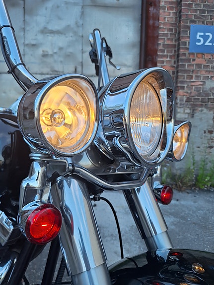 Harley-Davidson FLSTC Heritage Softail Classic 5 of 5