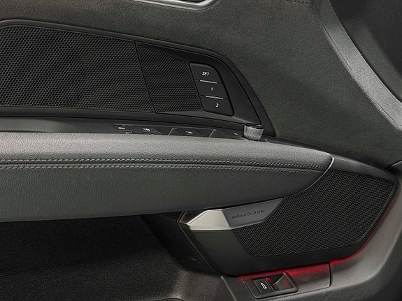 Audi e-tron GT 28 of 30