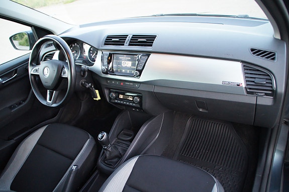 Skoda Fabia 25 of 30