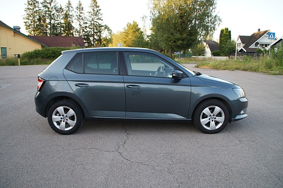 Skoda Fabia 6 of 30