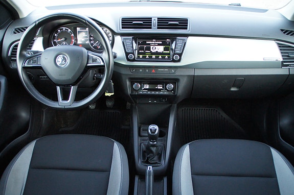 Skoda Fabia 27 of 30