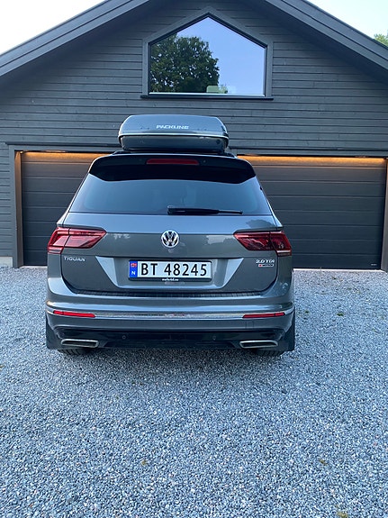 Volkswagen Tiguan 5 of 5