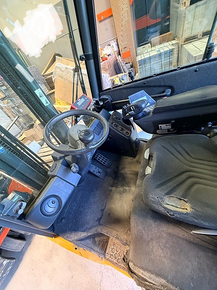 Jungheinrich DFG-425 S 2500kg diesel truck 3 of 5