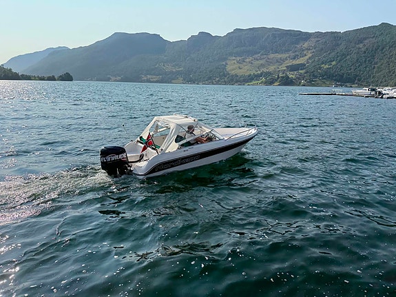 NORDKAPP 590 AVANT.. Evinrude 225ho gått 203 timer. . 63 knop.. 8 of 26