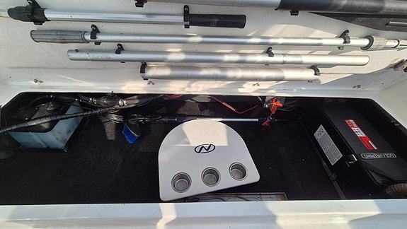 NORDKAPP 590 AVANT.. Evinrude 225ho gått 203 timer. . 63 knop.. 15 of 26