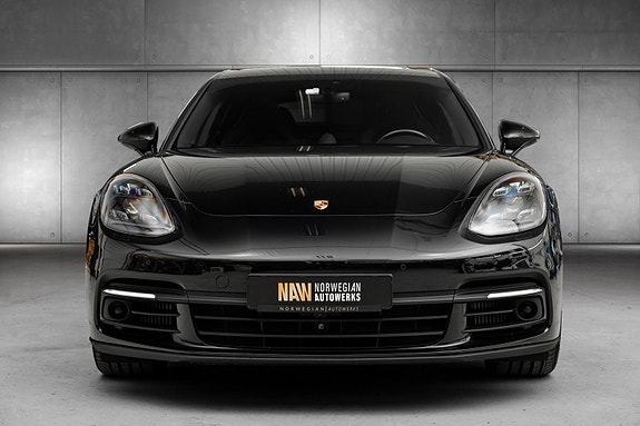 Porsche Panamera 3 of 5