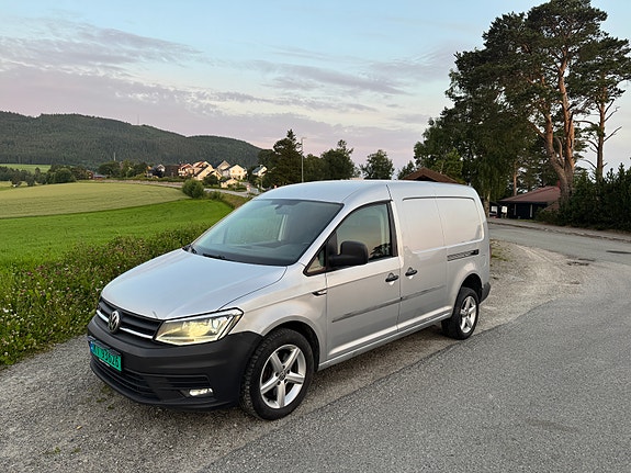 Volkswagen Caddy Maxi 2 of 5
