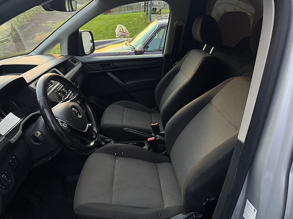 Volkswagen Caddy Maxi 20 of 22
