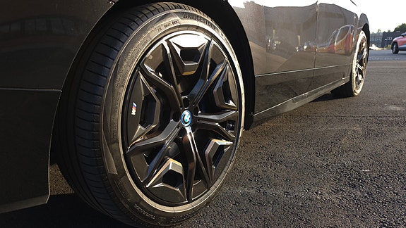 BMW iX 3 of 5