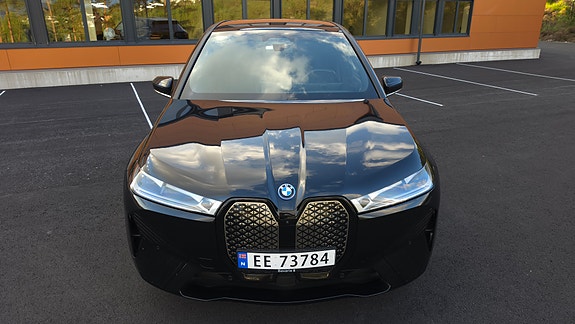 BMW iX 5 of 5