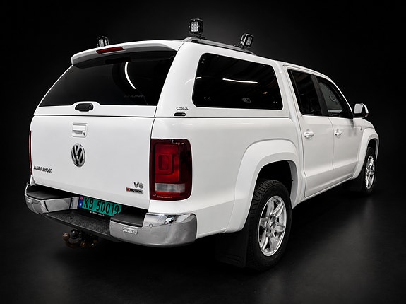 Volkswagen Amarok 2 of 5