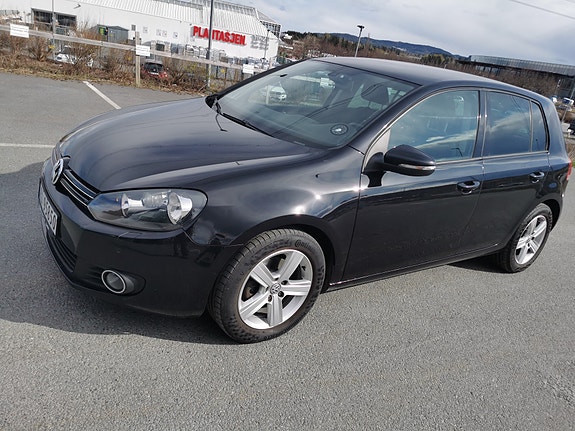 Volkswagen Golf VI 2 of 5