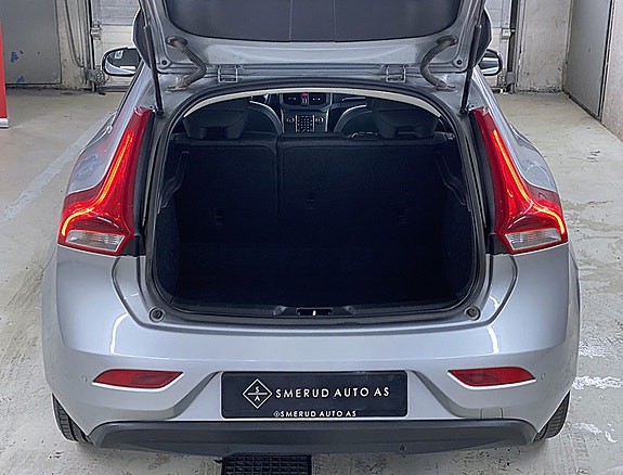Volvo V40 18 of 18