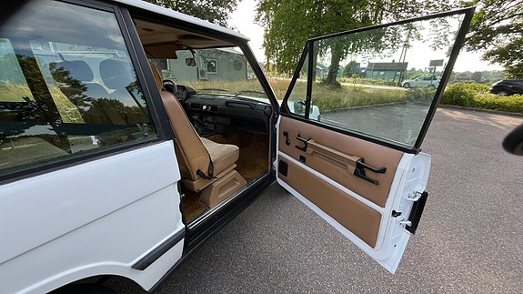Land Rover Range Rover 7 of 30