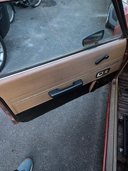 Toyota Corolla 3 of 5