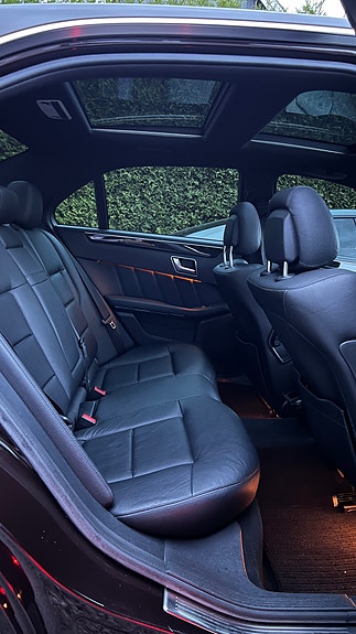 Mercedes-Benz E250 23 of 30