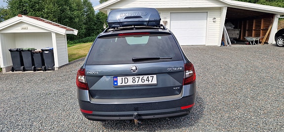 Skoda Octavia 4 of 5