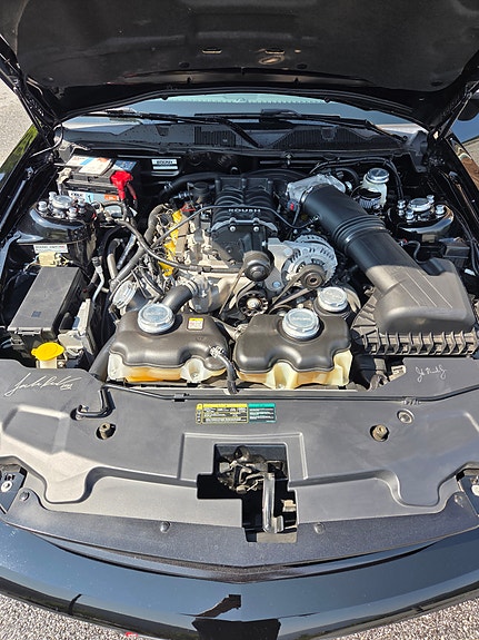 Ford Mustang 5 of 14