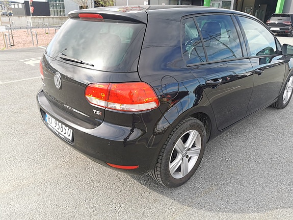 Volkswagen Golf VI 5 of 5
