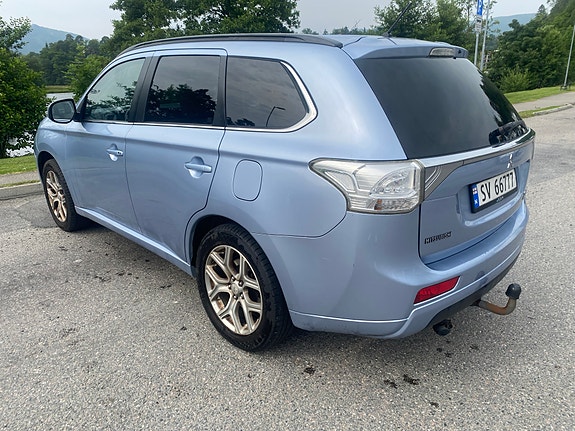 Mitsubishi Outlander 5 of 15