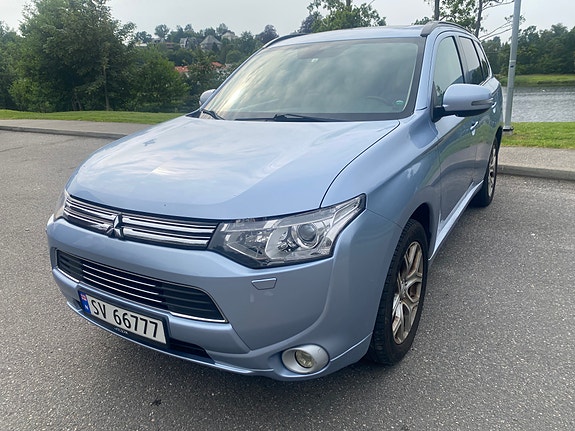 Mitsubishi Outlander 3 of 15