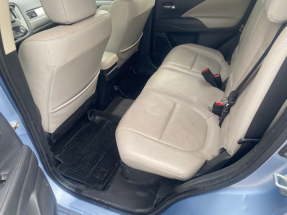 Mitsubishi Outlander 10 of 15