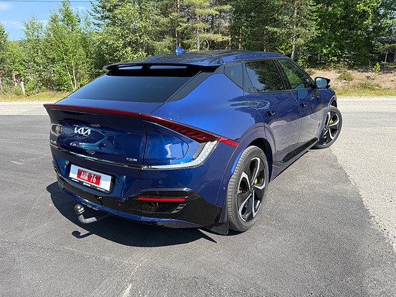 Kia EV6 5 of 5