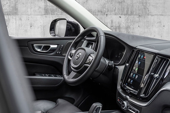 Volvo XC60 23 of 26