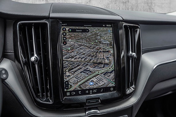 Volvo XC60 16 of 26