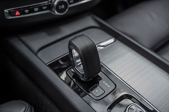 Volvo XC60 19 of 26