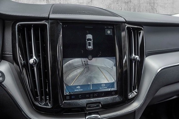 Volvo XC60 17 of 26