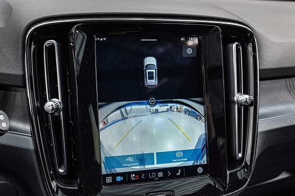 Volvo XC40 19 of 24