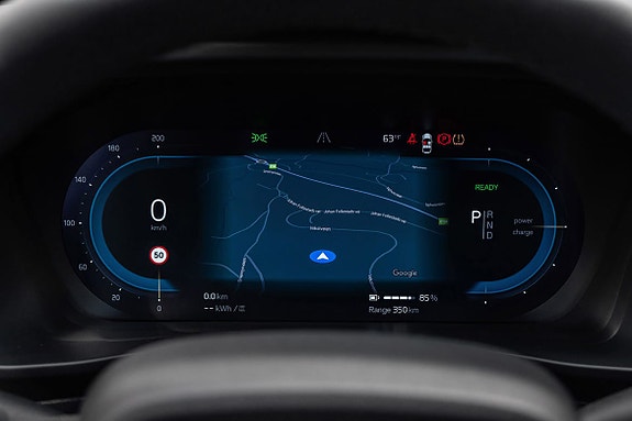 Volvo XC40 15 of 24
