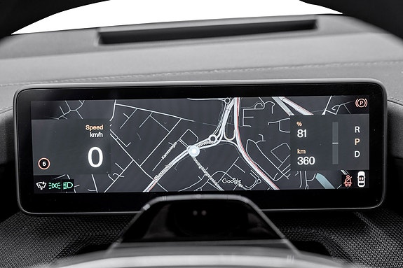 Polestar 4 14 of 24